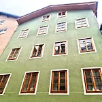 Skyline Apartament *